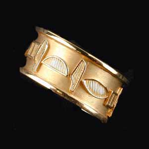 Solid personalized wedding ring (GR002)