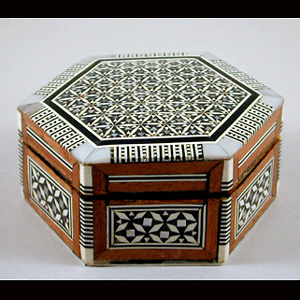 MOP Jewelry Box (MOP003)